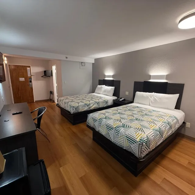 غرفة ديلوكس رباعية للمدخنين، Motel6 Oklahoma City, OK - South 1/10