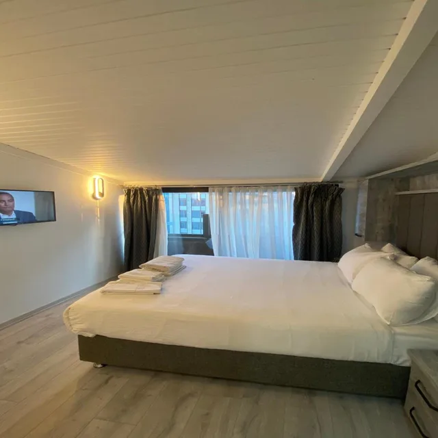 Room, Double Bed, Attic، Faros Taksim Hotel 3/10