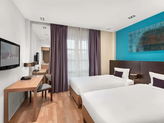 غرفة كلاسيكية بسريرين منفصلين بإطلالة على المدينة، Mercure Hanoi La Gare Hotel 1/4