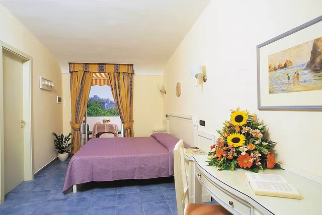 غرفة سوبيريور بسرير كوين بشرفة، Hotel San Giovanni Terme 2/4