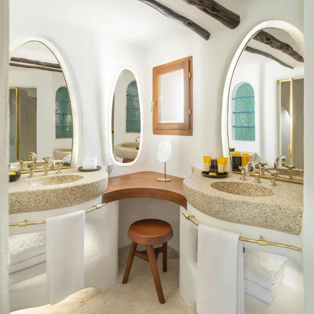 Inner, Contemporary, Deluxe, Suite, King Bed, with View, Terrace، Hotel Cala Di Volpe Costa Smeralda 7/7