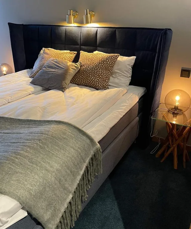 Superior, King Bed, Treetop Spa Hangout & Hotel 2/3