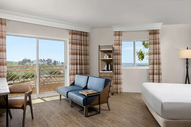 جناح ركني، The Cassara Carlsbad Tapestry Collection By Hilton 1/1