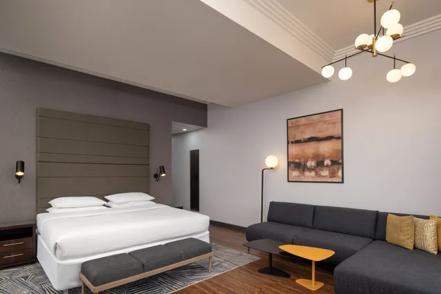 جناح جونيور تنفيذي بسرير كينج مع دخول الصالة، Four Points by Sheraton Lagos 3/10