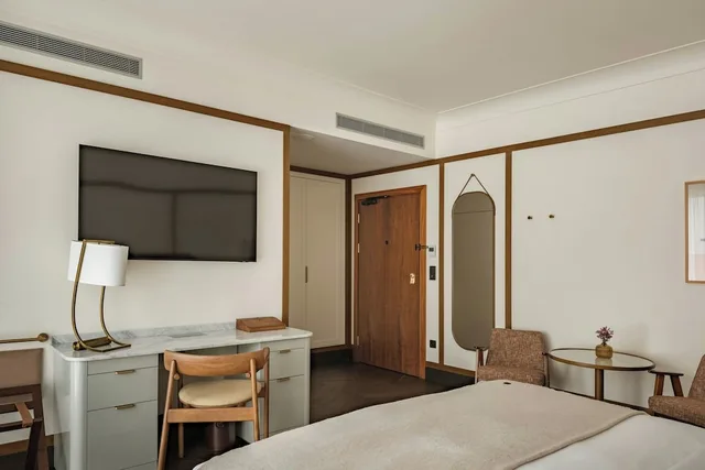 Heritage, King Bed، Stradom House, Autograph Collection 9/10