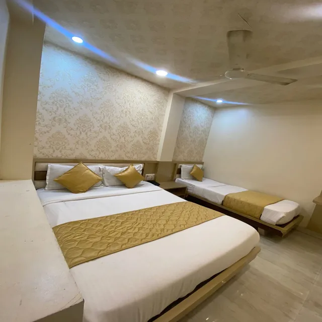 غرفة ديلوكس ثلاثية بسرير كينج، Hotel Pearl View 5/10