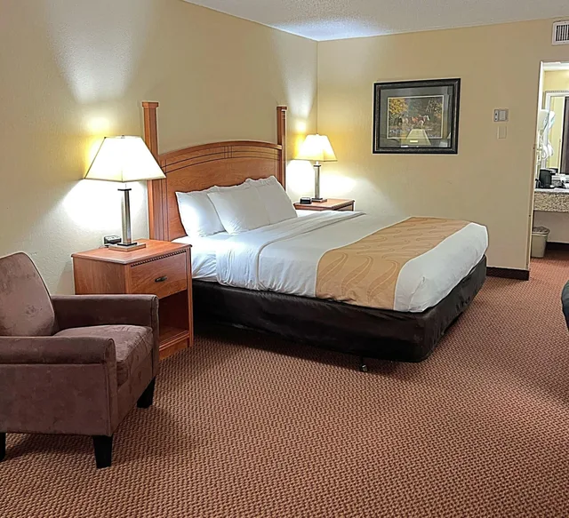 غرفة بسريرين مزدوجين، Quality Inn Chickasha 8/9