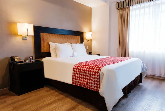 غرفة بسرير كينج، Wyndham Costa del Sol Cajamarca 1/5