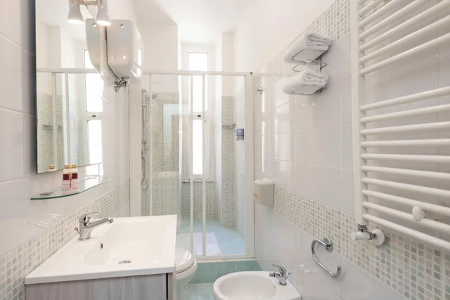 غرفة ديلوكس بسرير مزدوج أو سريرين منفصلين بشرفة، Hotel Parker Roma 4/4