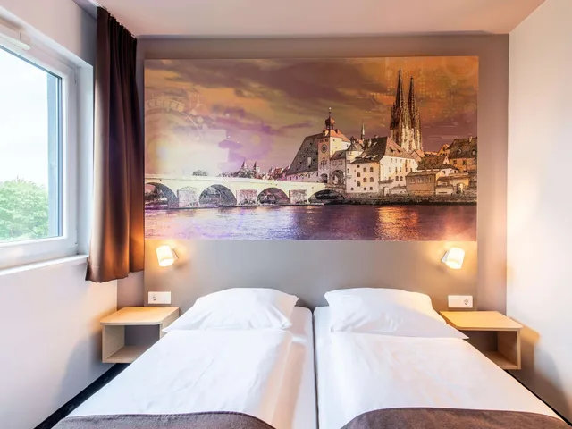 غرفة ثلاثية بثلاثة أسرّة، B&B Hotel Regensburg 2/7