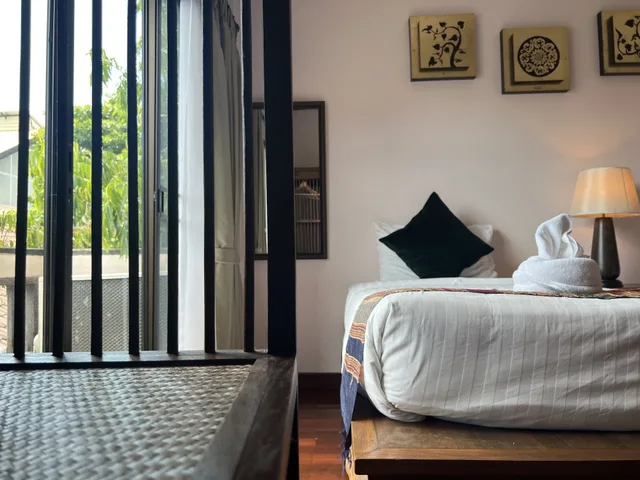 غرفة ديلوكس بسريرين منفصلين بشرفة، Pha Thai House 4/6