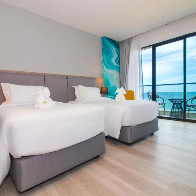 غرفة ديلوكس بسرير مزدوج أو سريرين منفصلين بإطلالة على البحر، Fortune Saeng Chan Beach Rayong 6/10