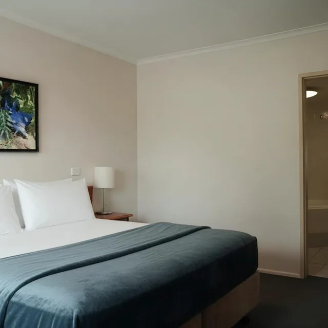 1 Bedroom, Spa, Suite، HERITAGE CAIRNS 1/7