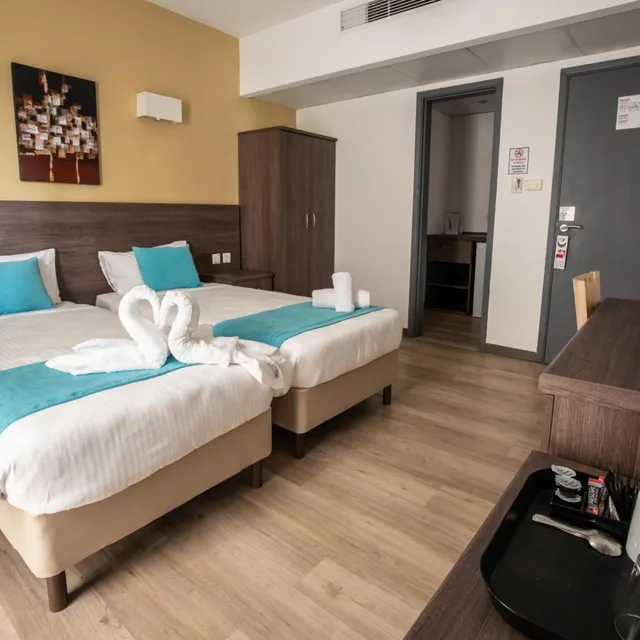 غرفة بسرير مزدوج أو سريرين منفصلين بشرفة، Sunseeker Holiday Complex 1/3