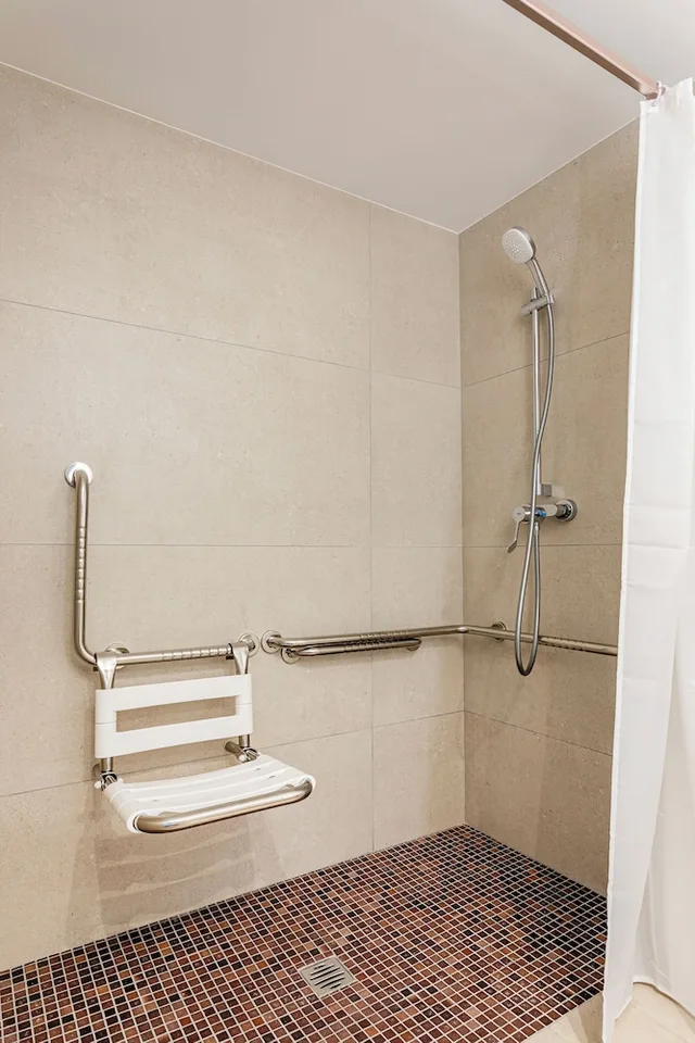 Studio, Double Bed, B48 Valencia Feria 3/4