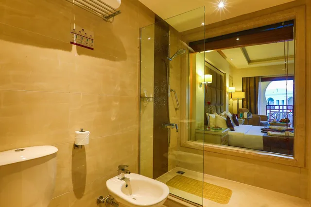 Deluxe, Double Bed, Sea View, Charmillion Club Resort 7/10