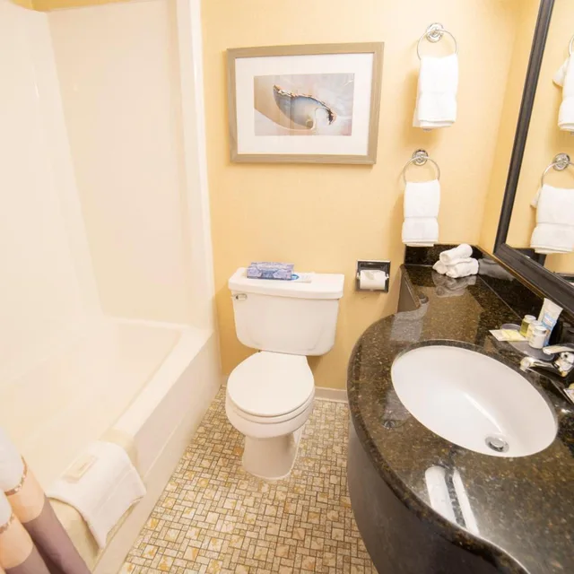 Room, 2 Double Beds, Ocean Front، The Oceanfront Inn 7/10