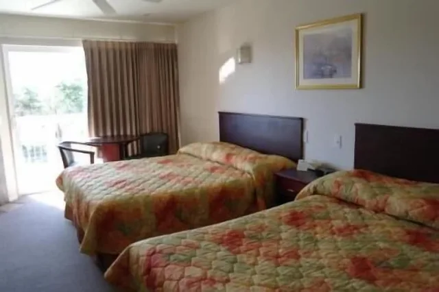 غرفة قياسية بسريرين كوين بإطلالة على البحر يُسمح فيها بالحيوانات الأليفة، Travelodge By Wyndham Depoe Bay 2/6