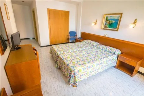 Room, Double or Twin Bed, Hotel Amic Gala 1/2