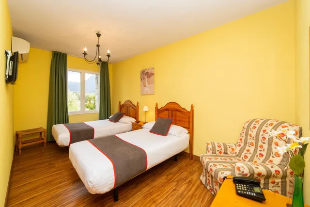 غرفة بسريرين منفصلين، Oyo Hotel Mavi 10/10