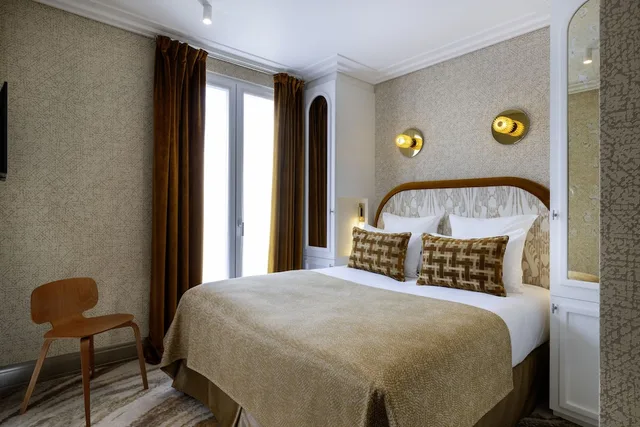 غرفة قياسية بسرير كوين، Hotel des Carmes by Malone 2/6