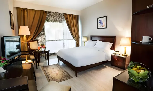 غرفة كلاسيكية مفردة بإطلالة على المدينة، Pyramisa Hotel Luxor 2/2
