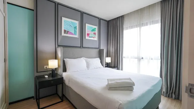 Standard, DLUX Condominium 1/2