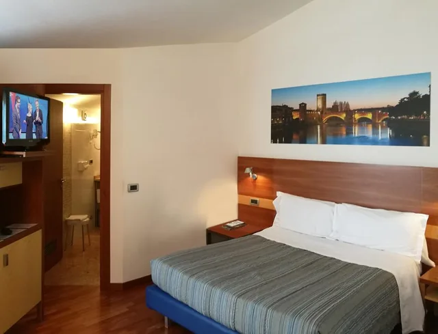 غرفة قياسية مفردة بسرير مزدوج، Best Western Hotel Fiera Verona 2/3