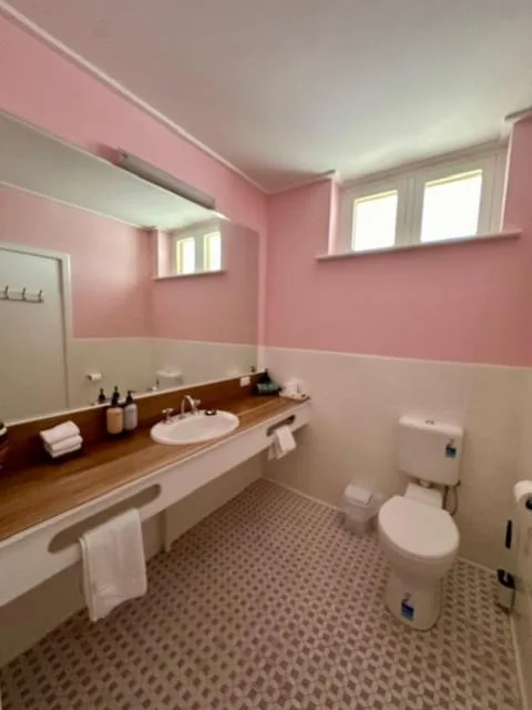 غرفة قياسية بسرير كينج، The Lyndoch Motel 5/9