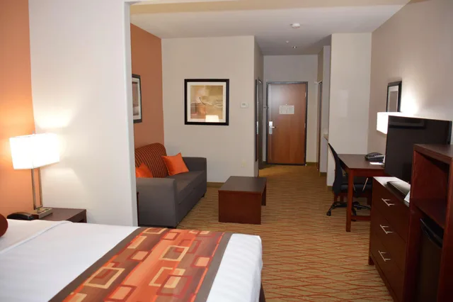 جناح، City Express by Marriott Spring 2/3