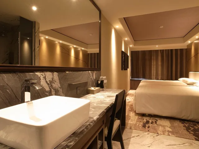 غرفة عائلية بسريرين مزدوجين بإطلالة على المدينة، Hotel Midtown Richardson Kaohsiung Boai 2/2