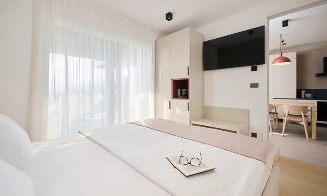 Apartment for 3 persons with Balcony, Aminess Younique Vollo Hotel Residences 2/8