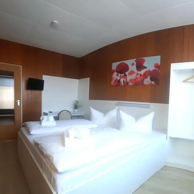 غرفة قياسية بسرير مزدوج، Central-Hotel Tegel 2/10