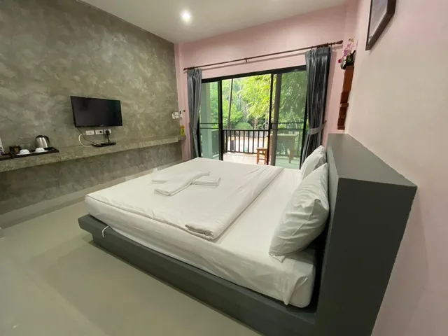 غرفة ديلوكس بسرير مزدوج بشرفة، Krabi Inn Resort 2/2