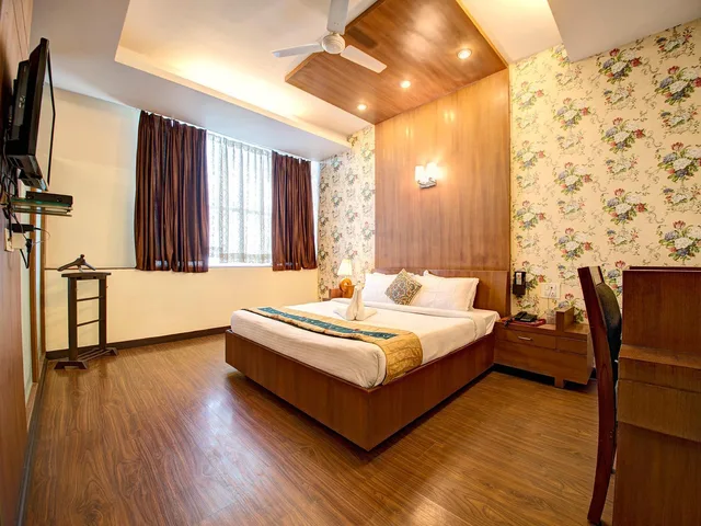 جناح ملكي بسرير كينج، P.R RESIDENCY HOTEL 1/2