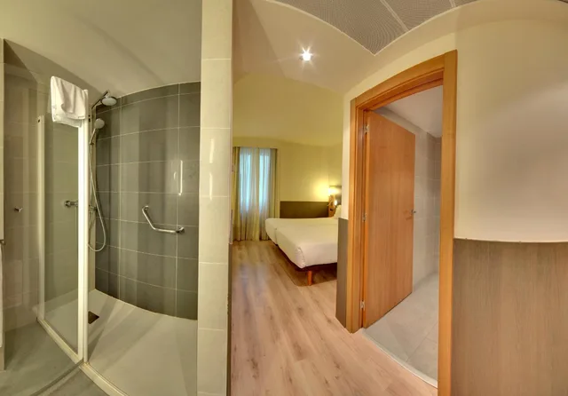 غرفة مفردة، Maisonnave 6/9
