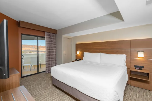 جناح بسريرين كينج، Holiday Inn Express Hotel Suites St George North 1/3