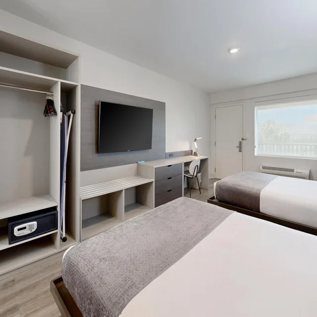غرفة سوبيريور بسريرين كوين بإطلالة على المسبح، Avanti International Resort 5/7