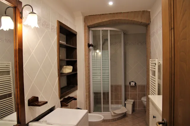 Katti House، فلورنسا 68/69