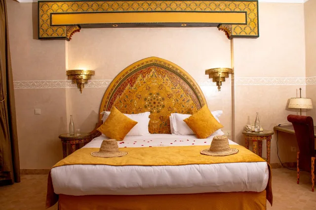 جناح سوبيريور، Hotel BORJ DES CASCADES 2/10