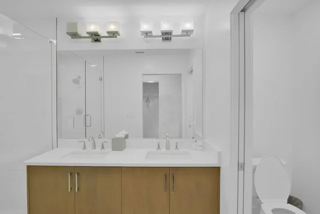 3 Bedrooms, Grand, Suite, 2 King Beds, 2 Queen Beds, Ocean View, Sofa, The Avalon Club 2/2