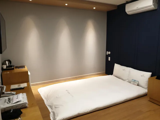 Ondol, Traditional، 141 Mini Hotel 2/3