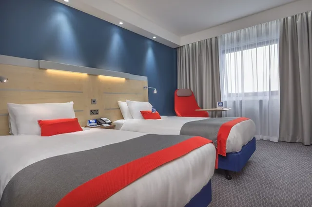 Standard, Twin Beds, Holiday Inn Express Kettering 3/7