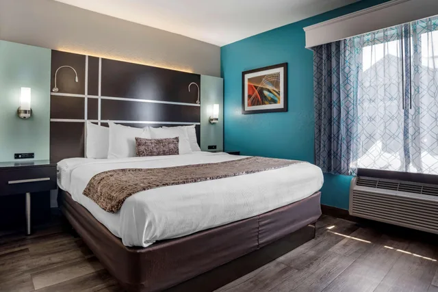 Suite, Accessible, Best Western Carlton Suites 1/4
