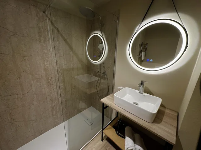 غرفة كومفورت بسريرين منفصلين في الطابق الأرضي، Best Western Hotel de la plage Normandie 4/5