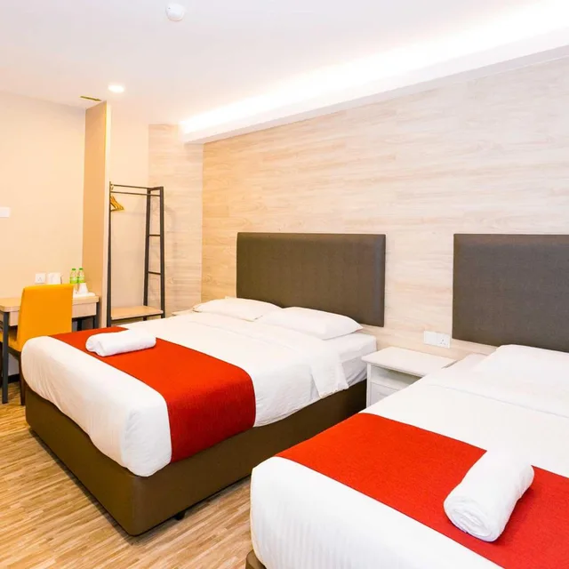 غرفة كومفورت ثلاثية، Icon Hotel 2/9