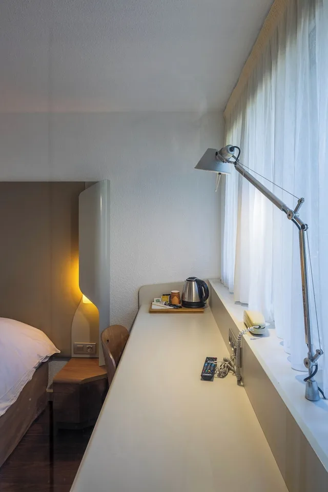 Comfort, Double Bed, Campanile Arles 3/5