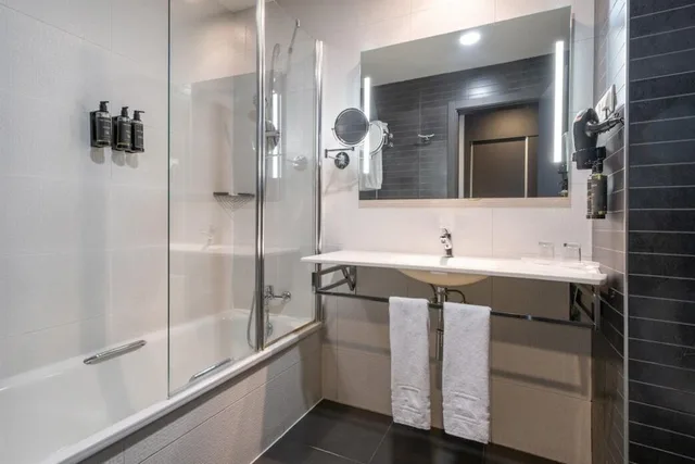 Room, Single, Twin Beds, Eurostars Arenas de Pinto 9/10