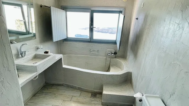 Executive, Double Bed, Caldera View، Loucas on the Cliff 9/10