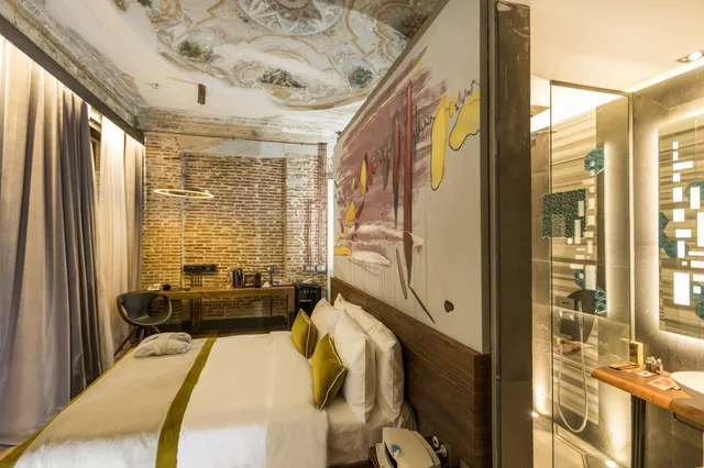 جناح سوبيريور بسرير كوين، Hotel The Public Istanbul 1/1